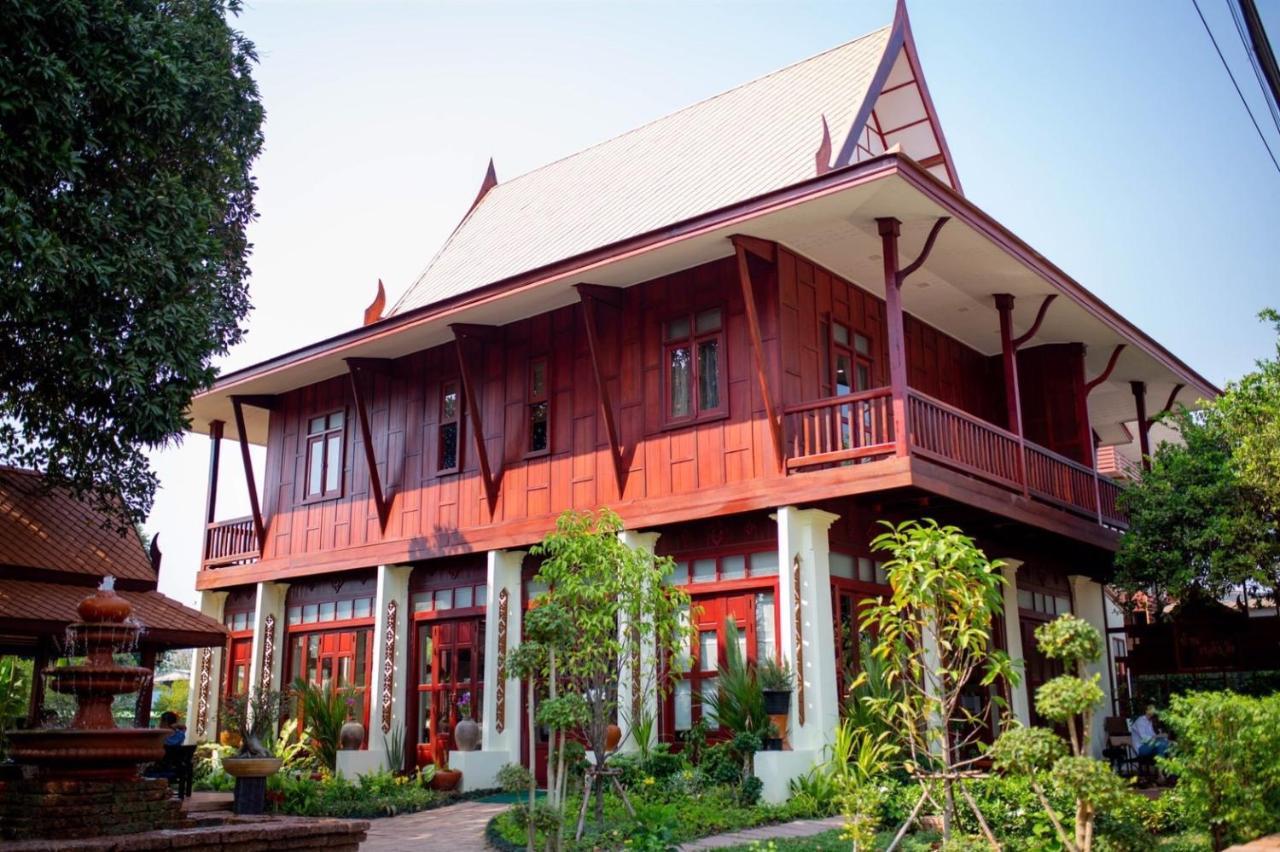 Baan Lhang Wangh บ้านหลังวัง Phitsanulok Exteriér fotografie